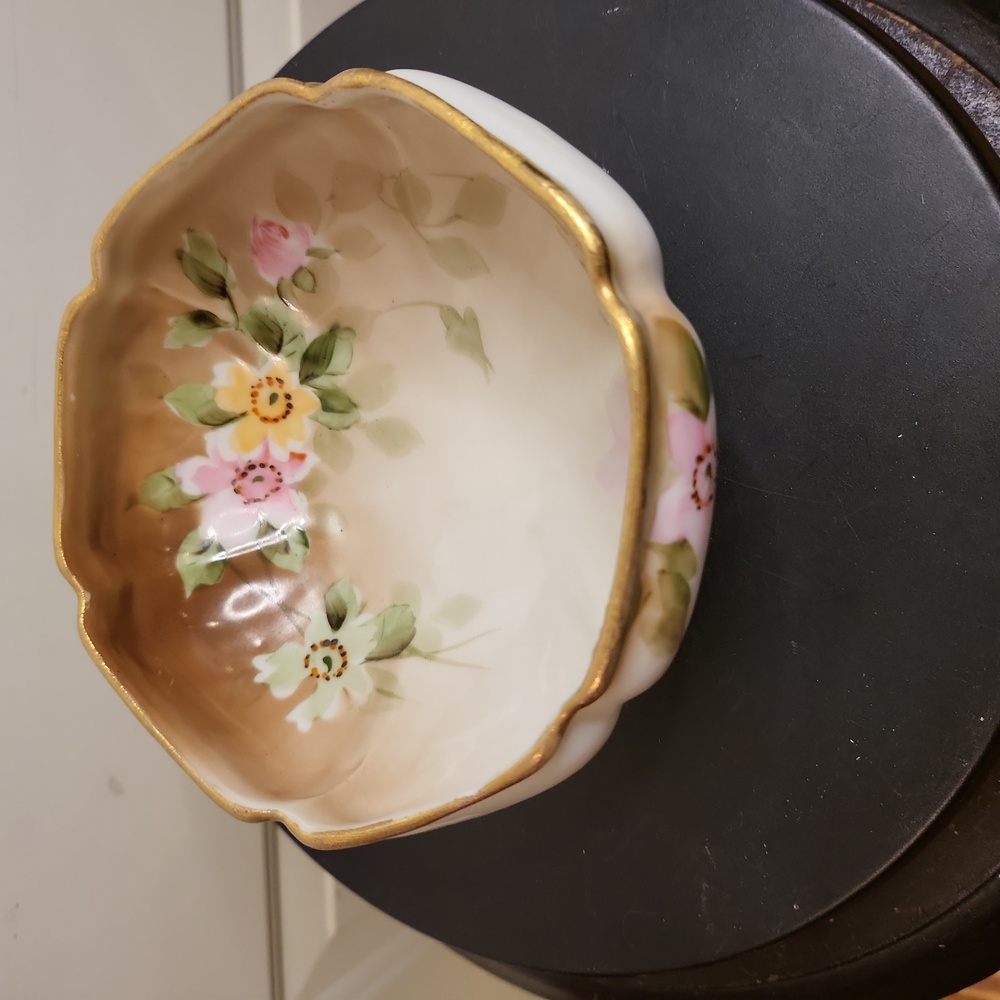Hand Painted Floral Nippon Porcelain 3 Footed Candy Dish - Picture 3 of 11